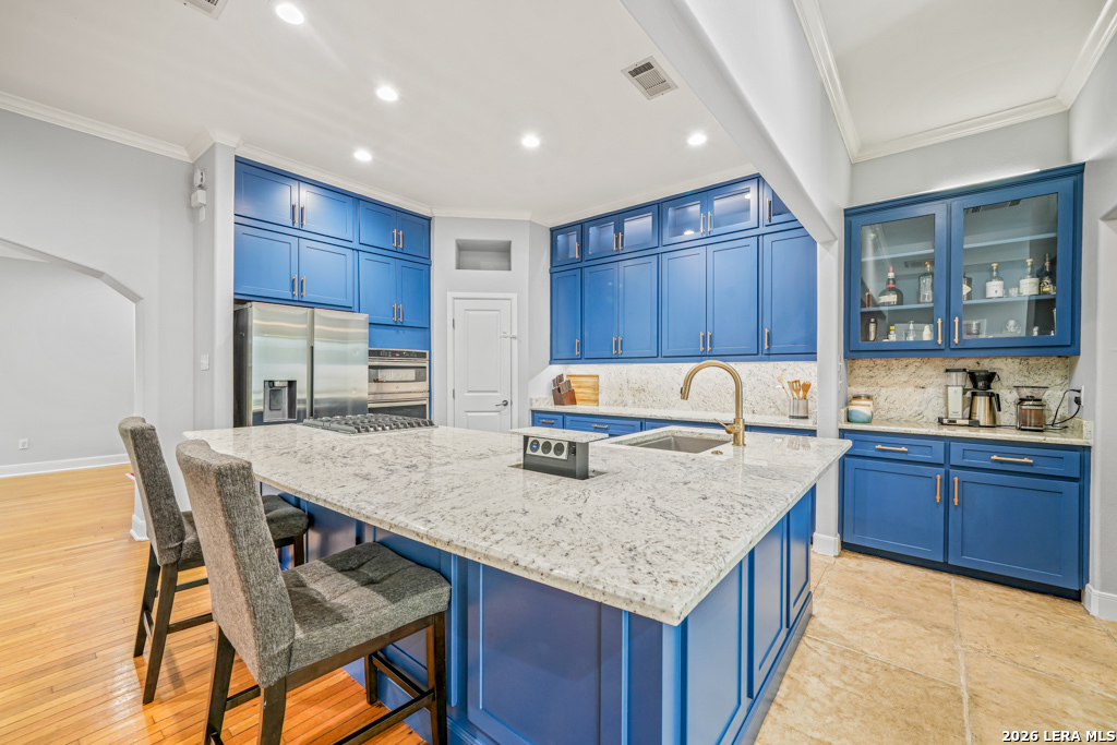 258 TUXEDO AVE