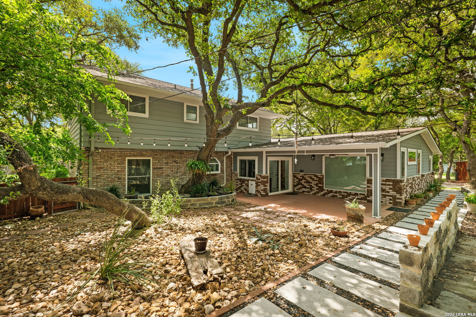9207 Old Homestead