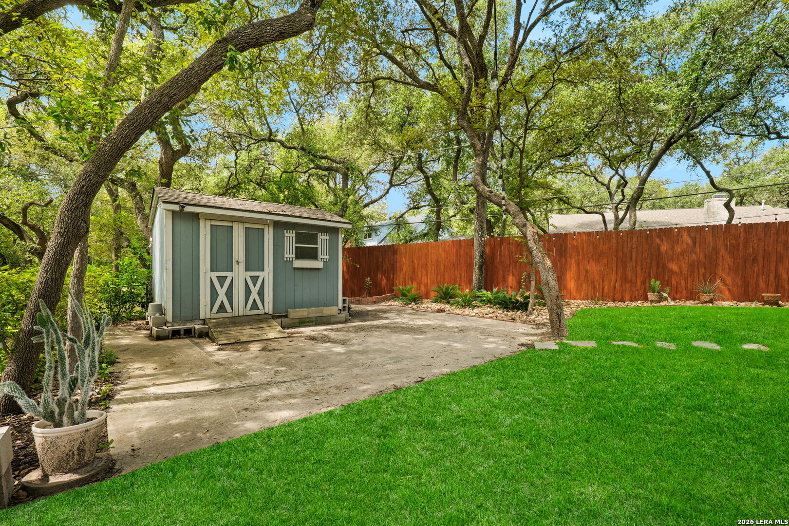 9207 Old Homestead