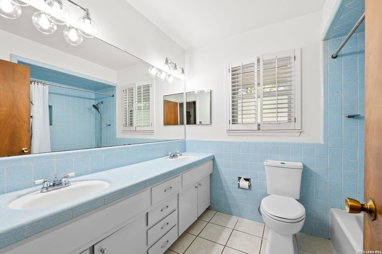 9207 Old Homestead