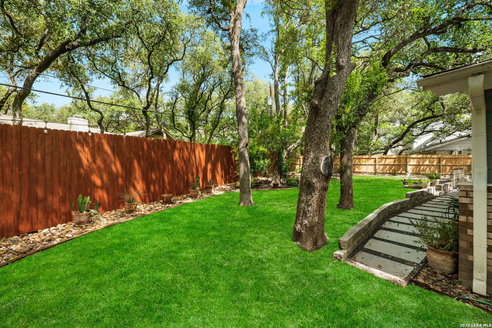 9207 Old Homestead