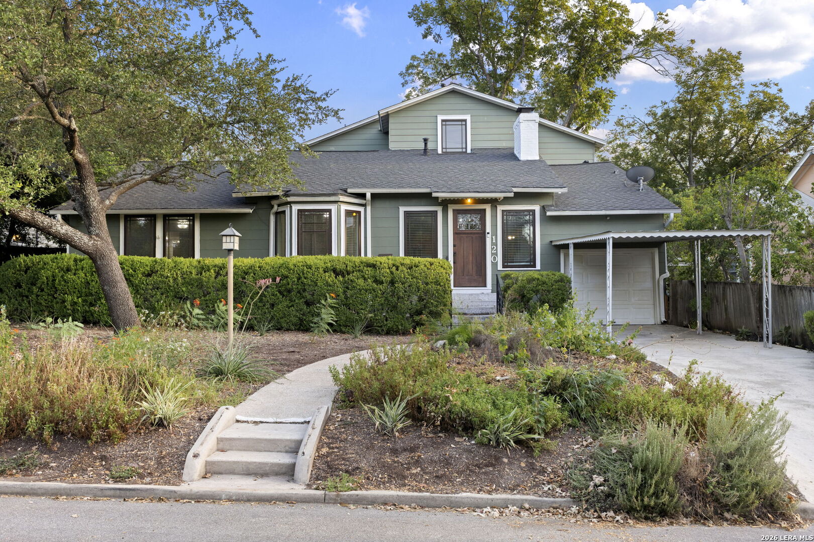 120 Alta Ave
