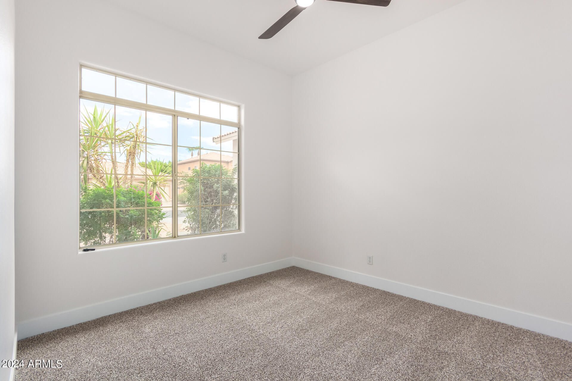 219 E PALOMINO Court