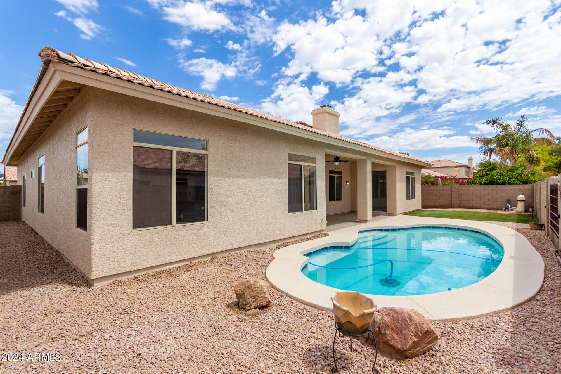 219 E PALOMINO Court