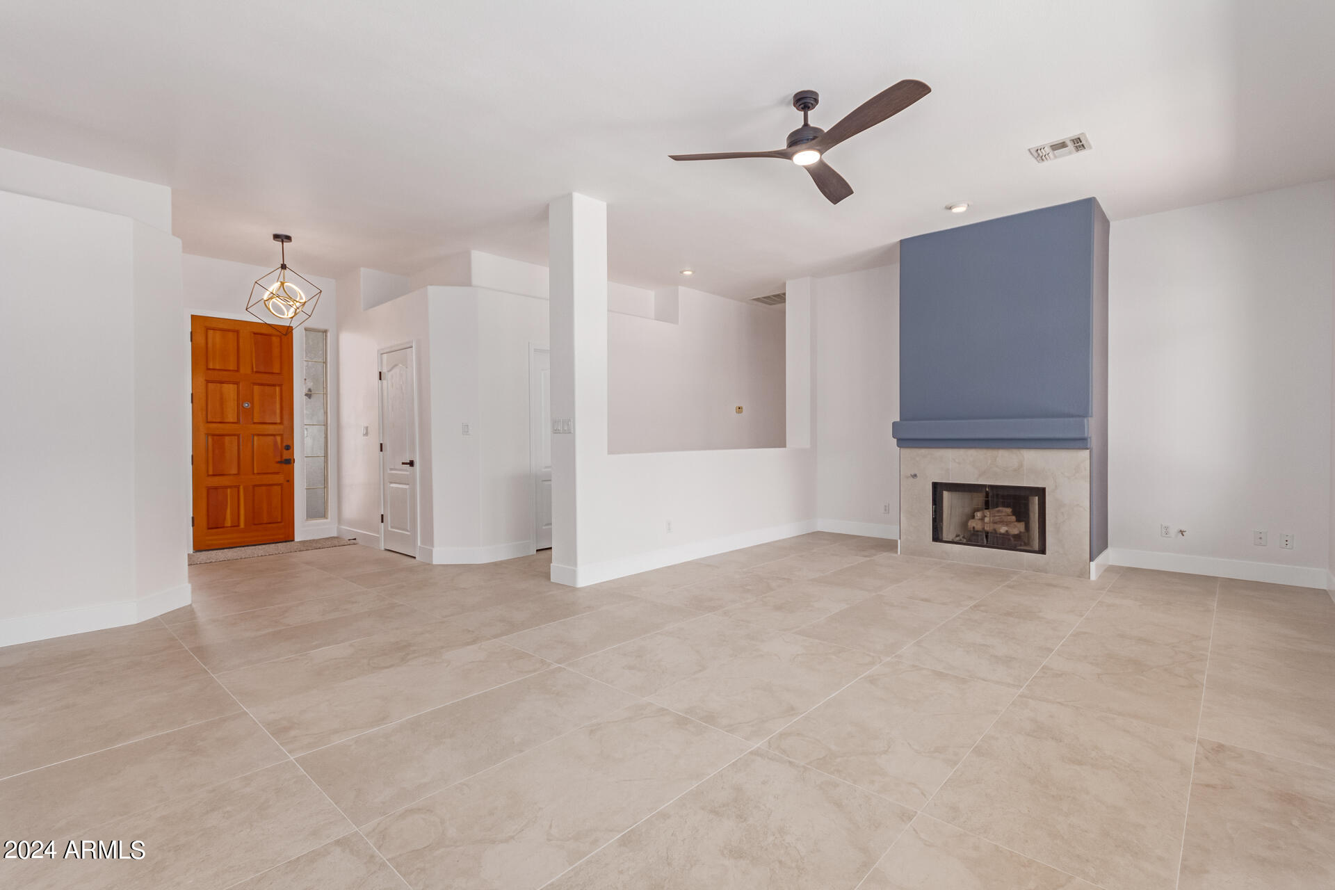 219 E PALOMINO Court