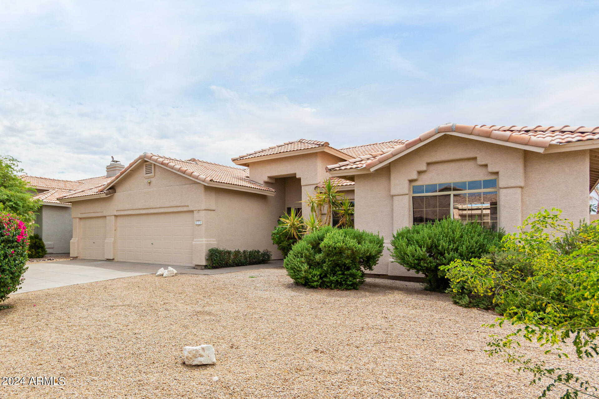 219 E PALOMINO Court