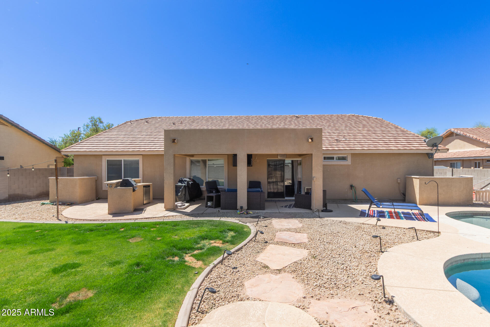 3784 E SIMPSON Court