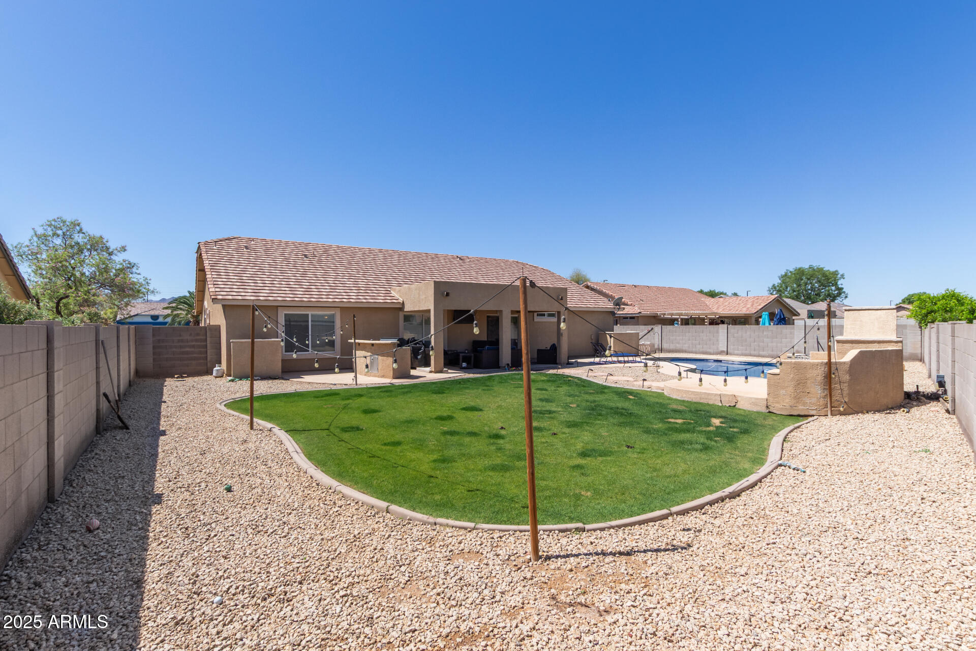 3784 E SIMPSON Court