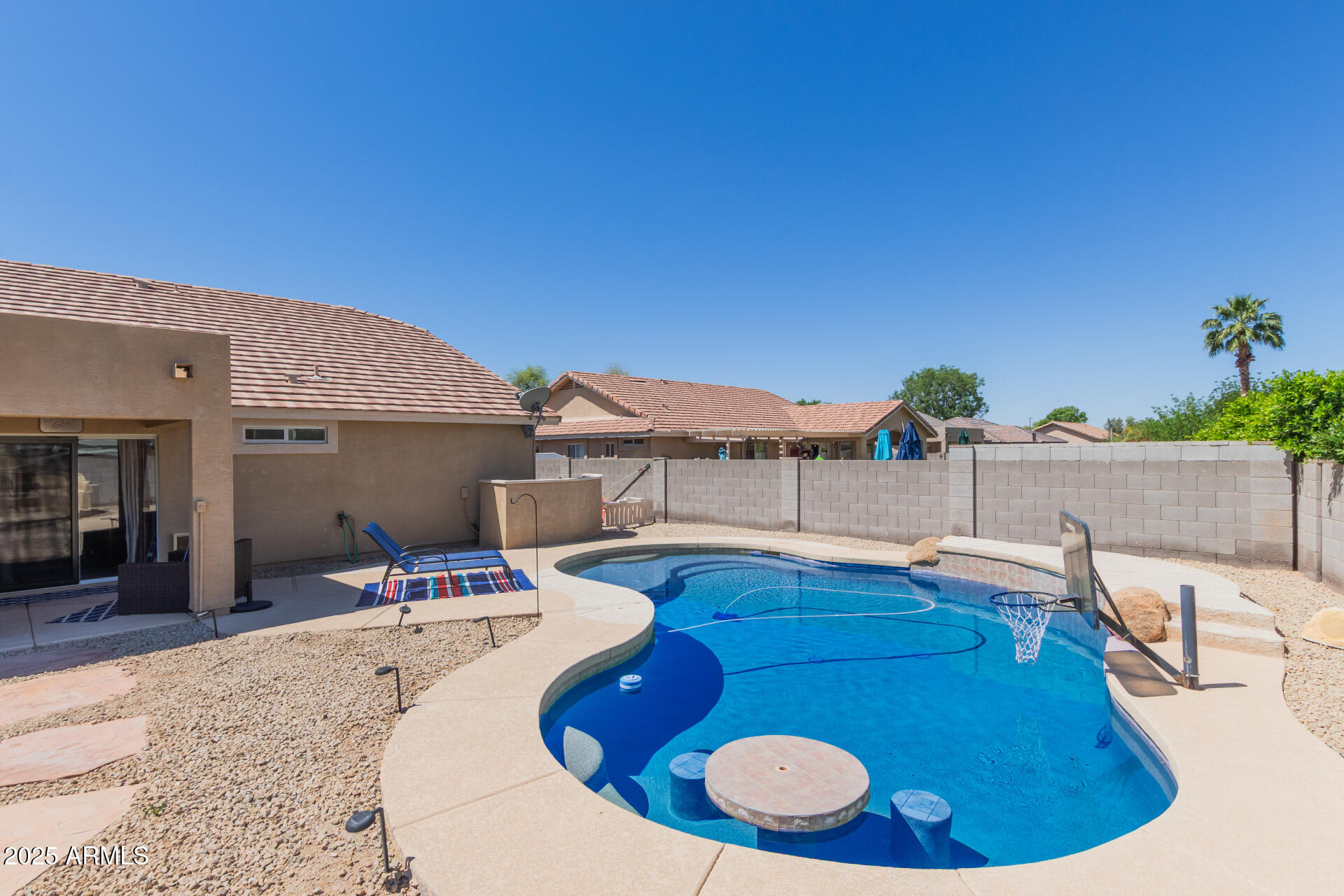 3784 E SIMPSON Court