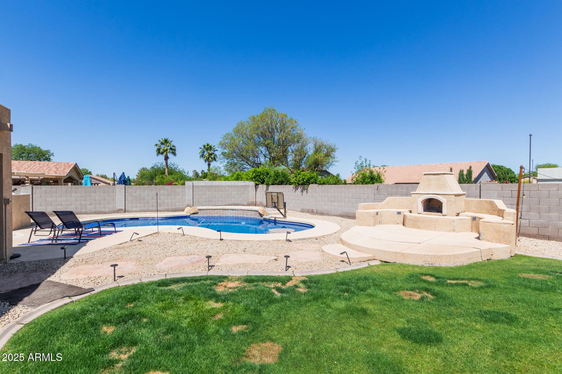 3784 E SIMPSON Court