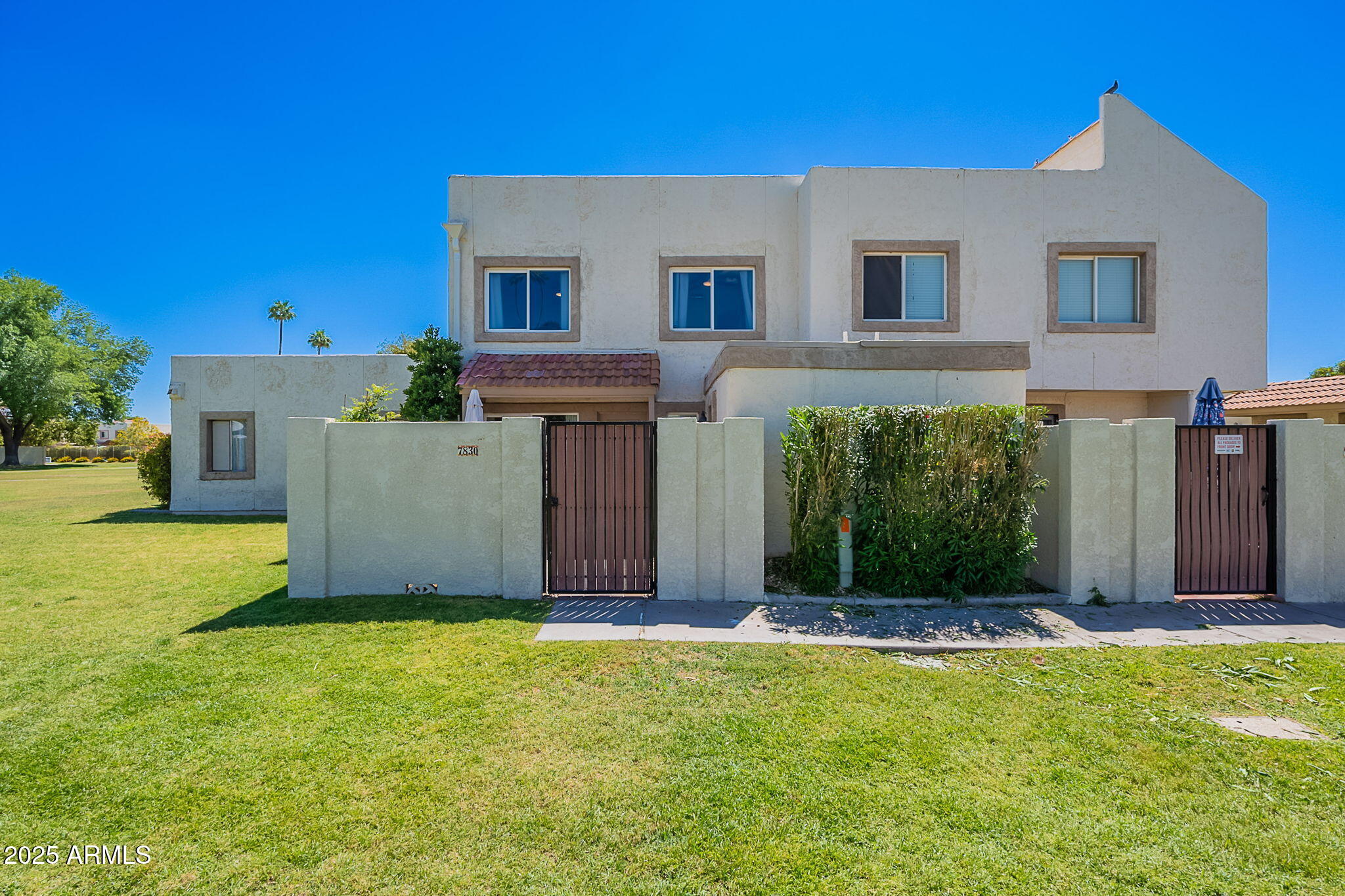 7830 E VALLEY VISTA Drive