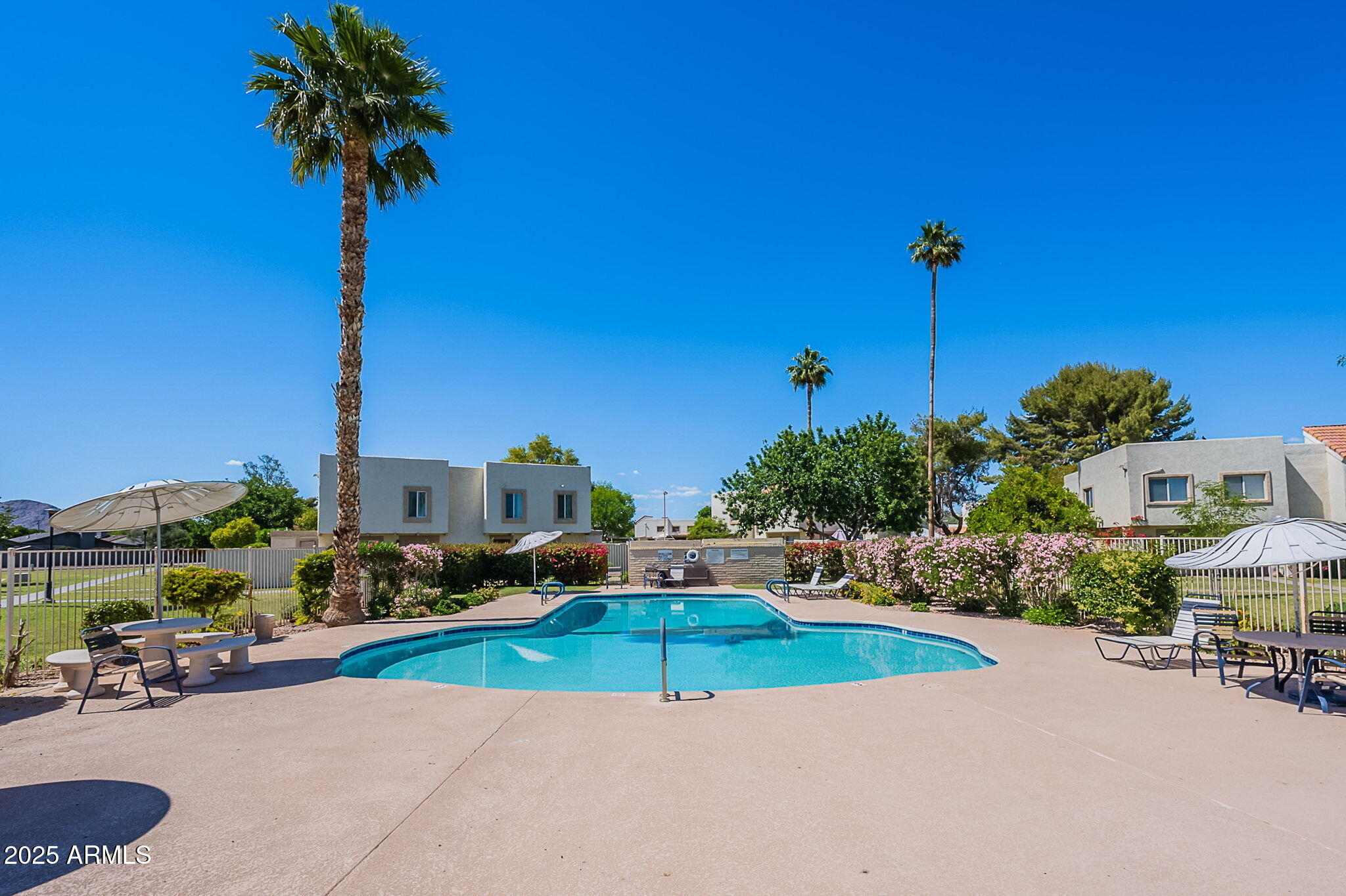 7830 E VALLEY VISTA Drive