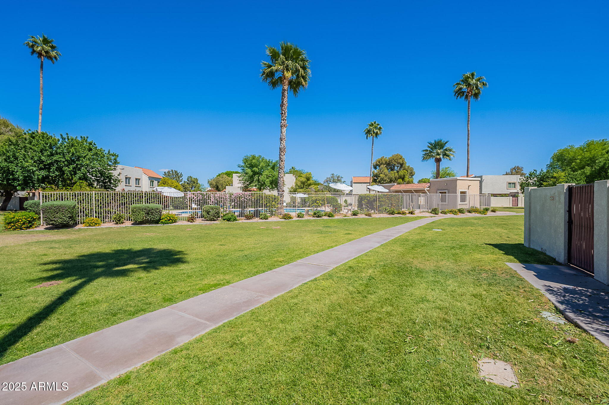 7830 E VALLEY VISTA Drive