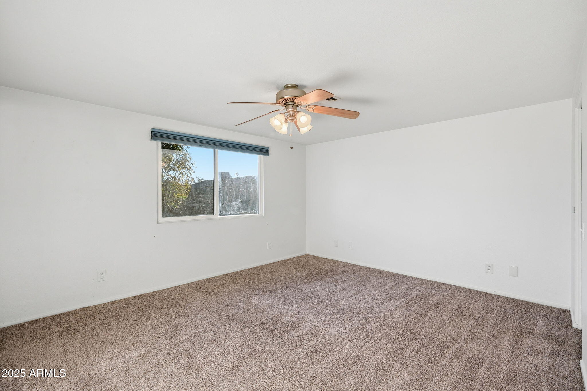 1513 W COLT Road