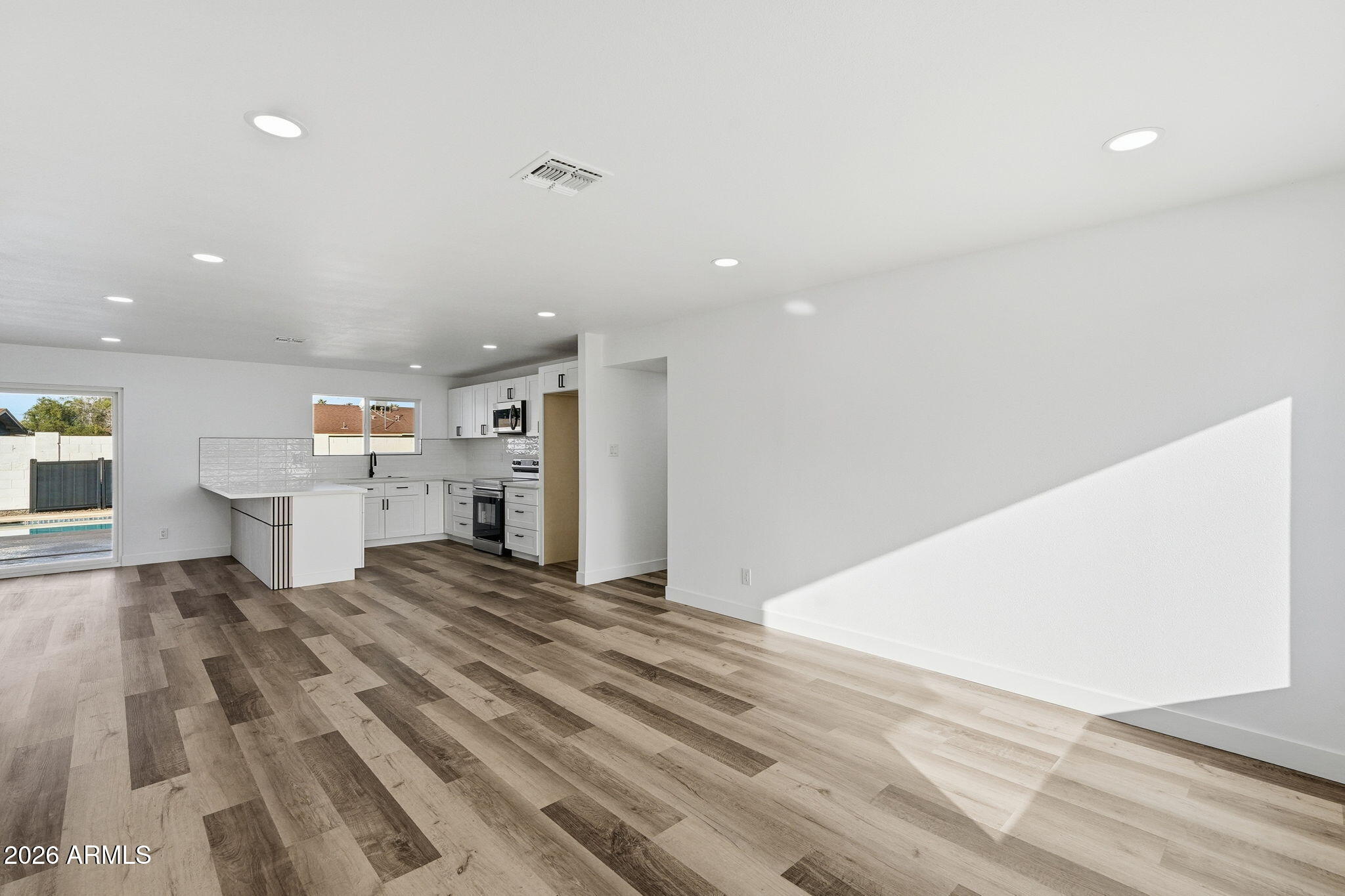 534 E PEBBLE BEACH Drive