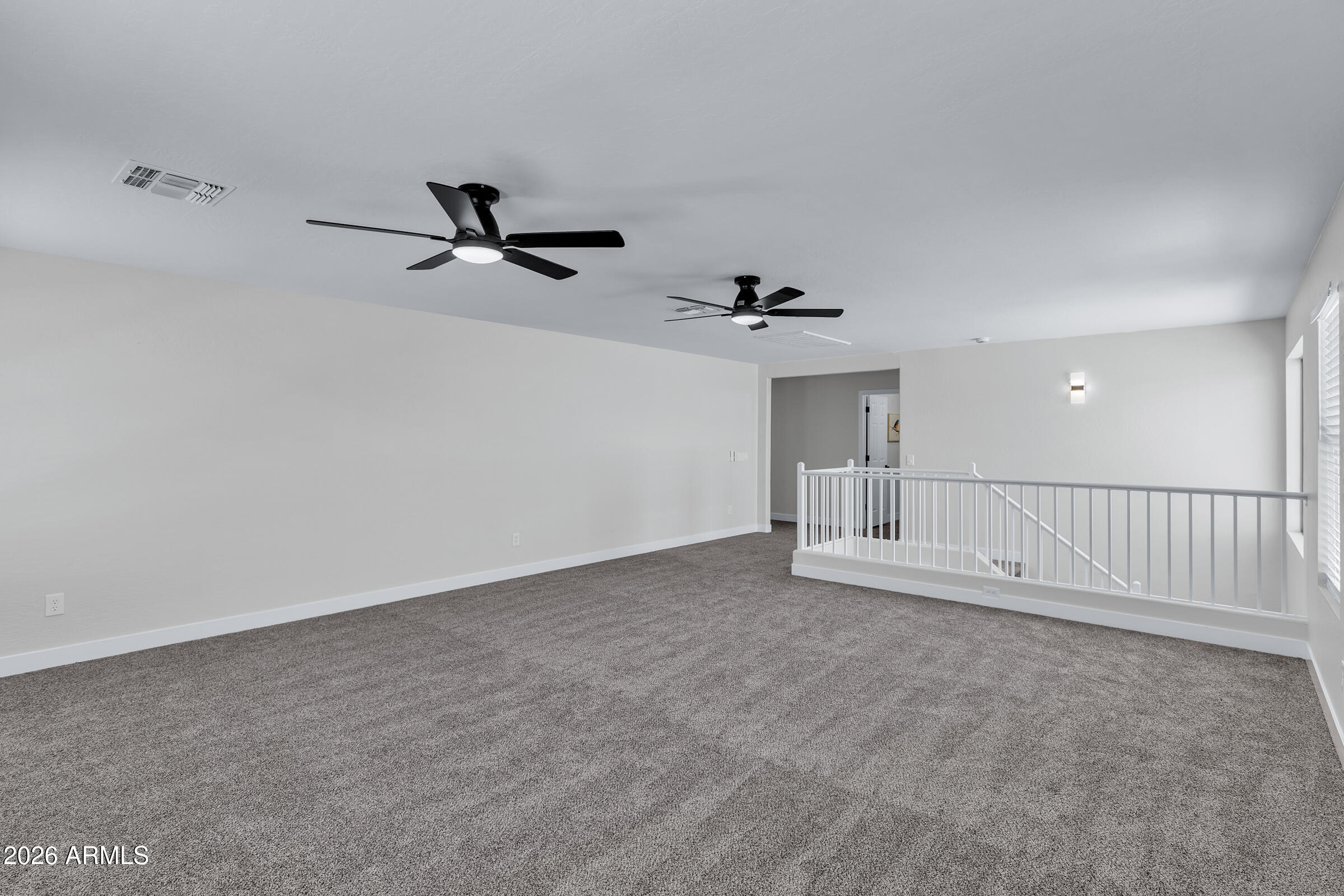 3854 S CALDERON
