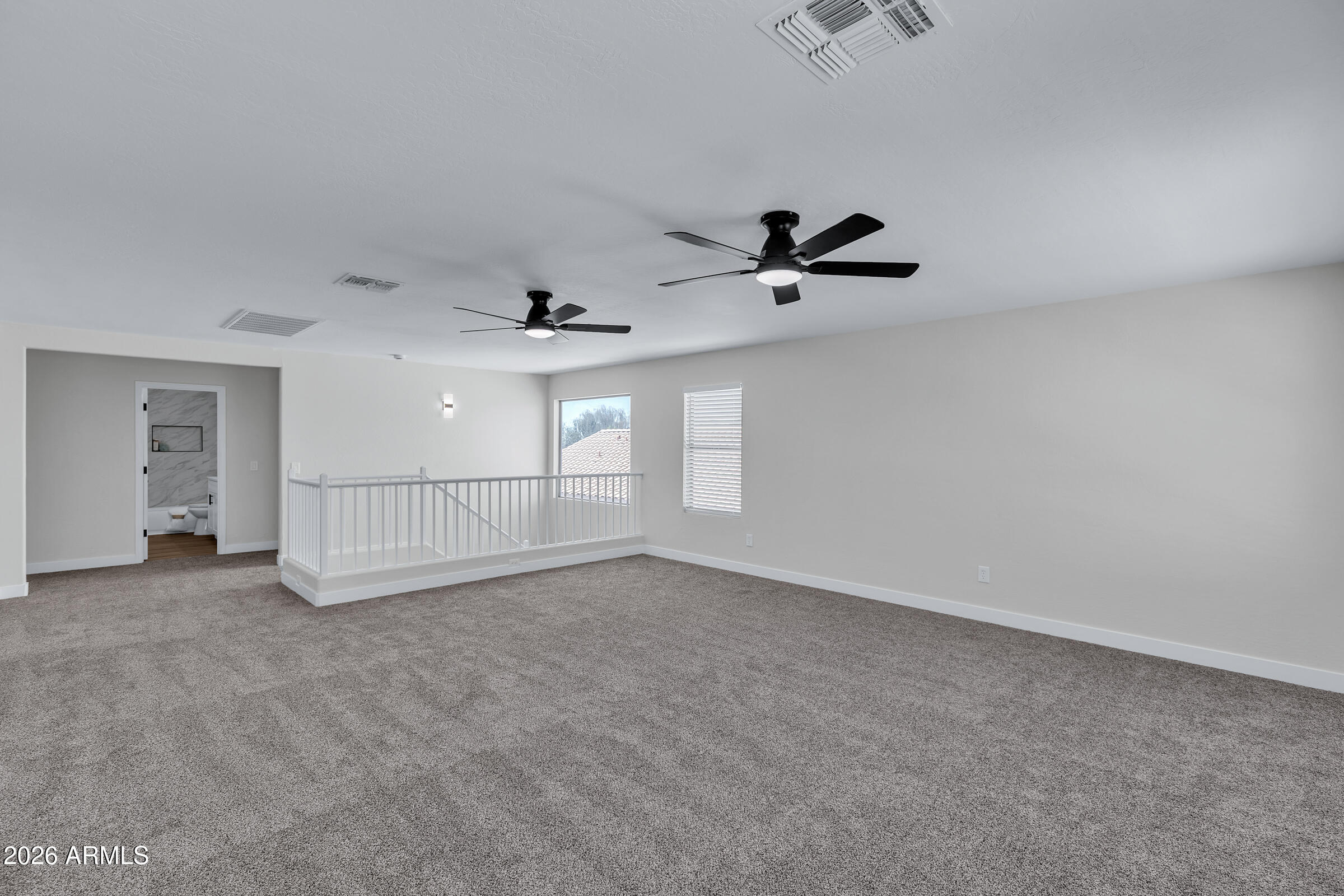 3854 S CALDERON