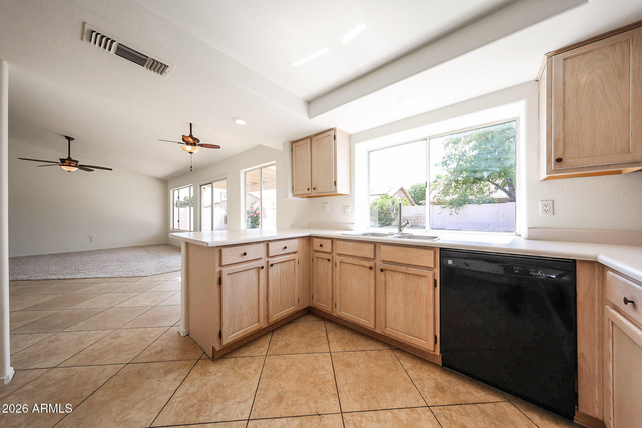 3800 W LINDA Lane