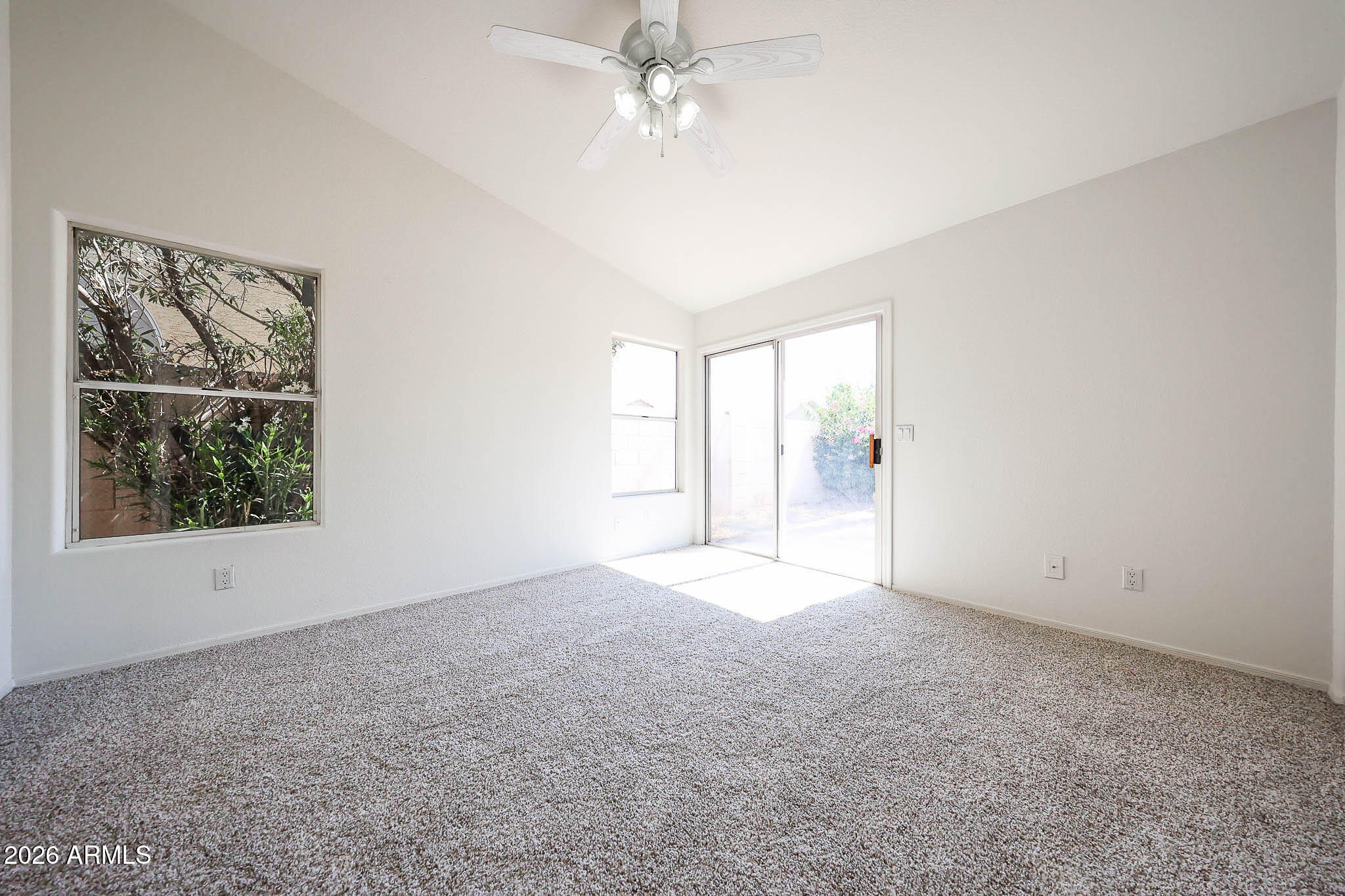 3800 W LINDA Lane