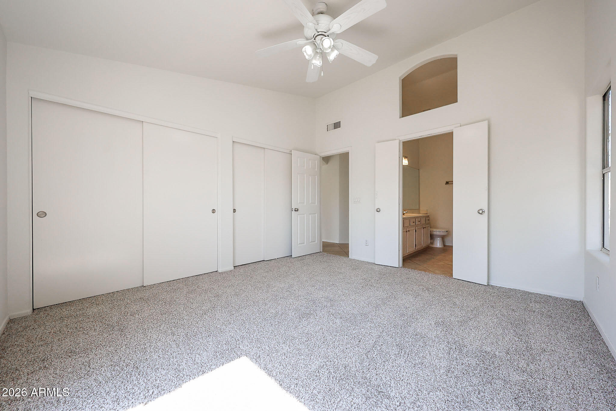 3800 W LINDA Lane