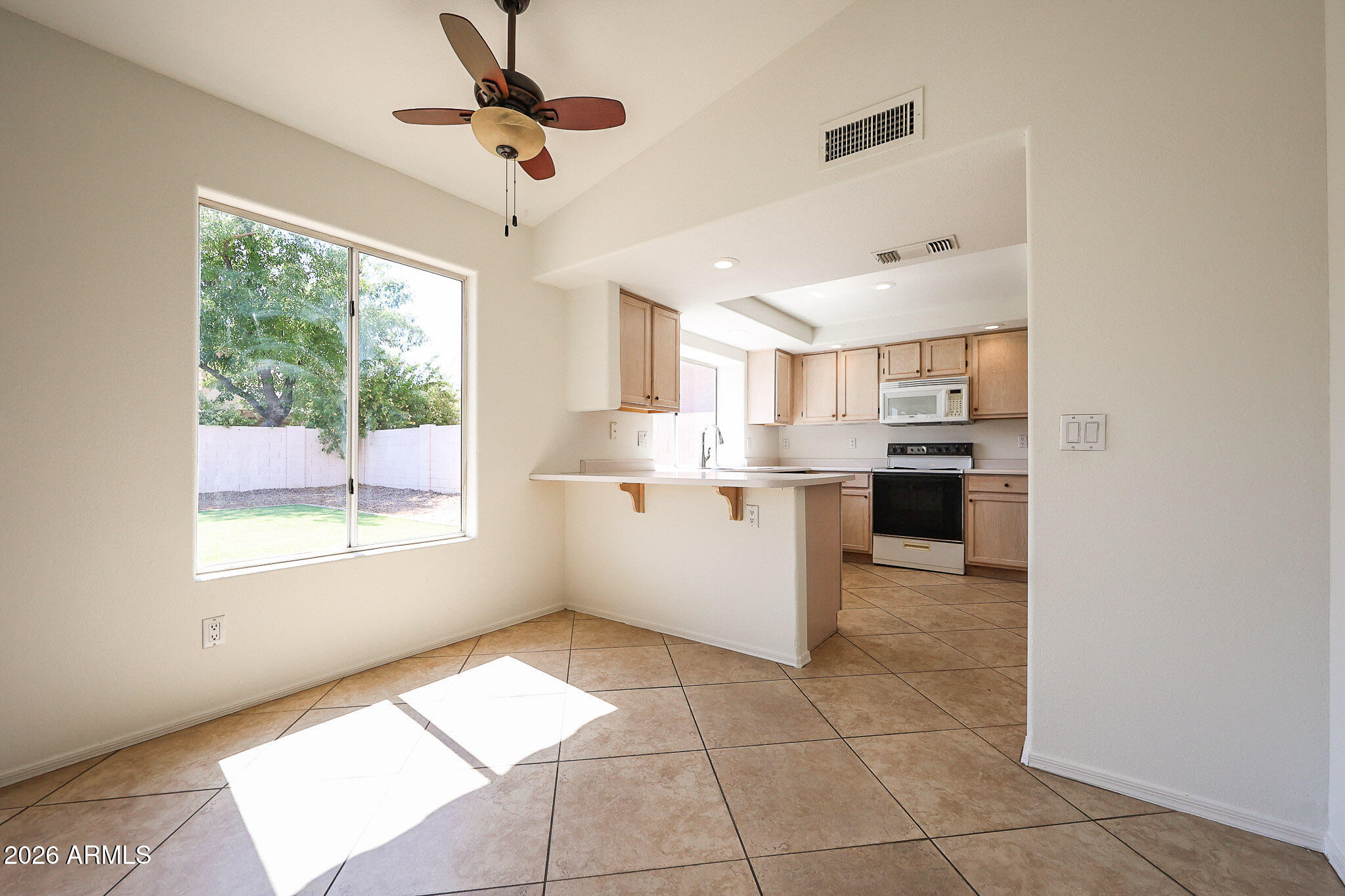 3800 W LINDA Lane