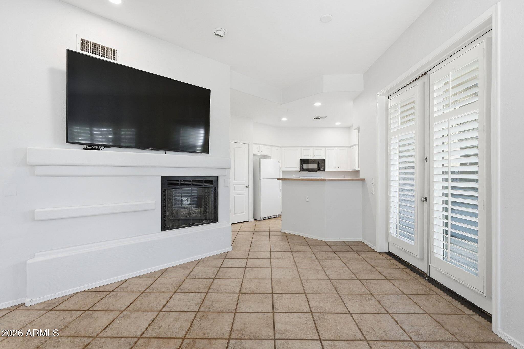 8180 E SHEA Boulevard 1006