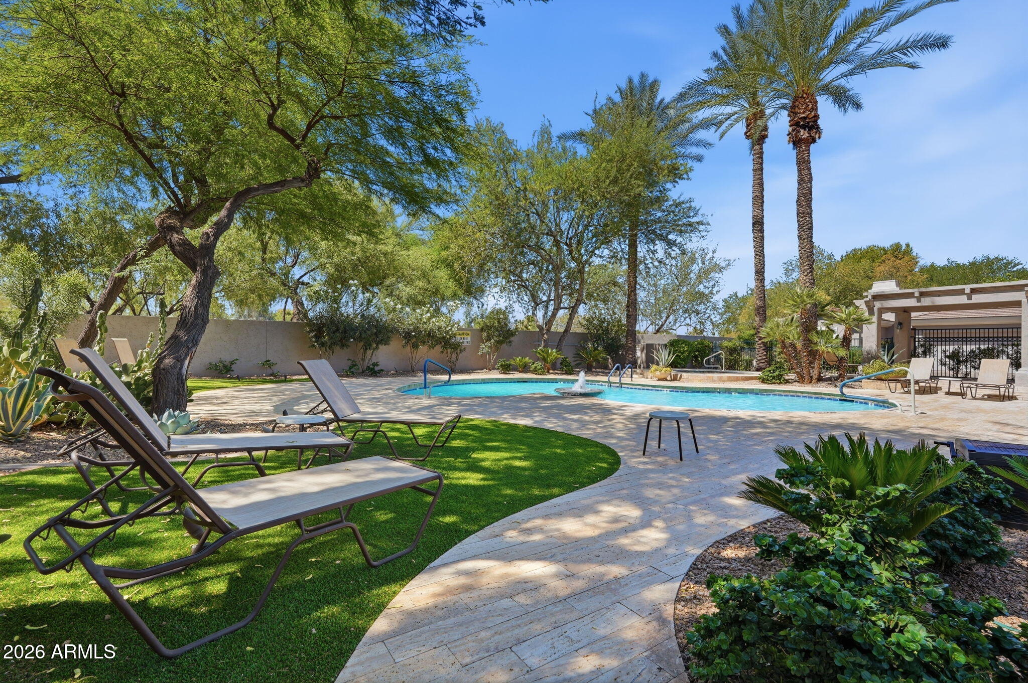 8180 E SHEA Boulevard 1006
