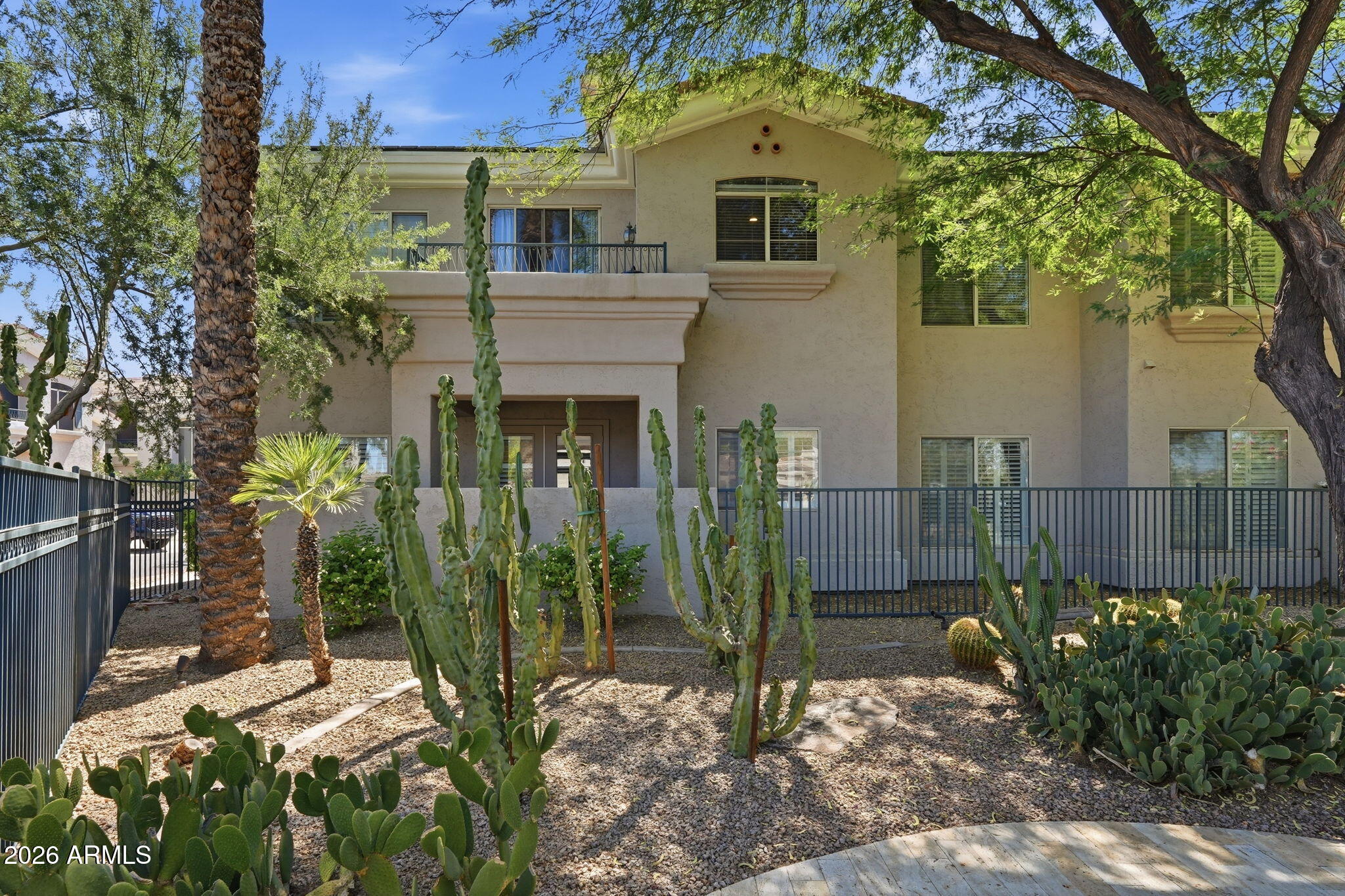 8180 E SHEA Boulevard 1006