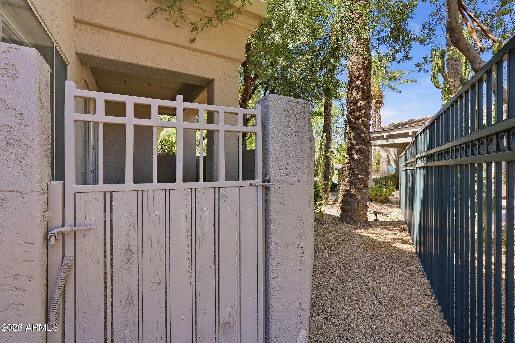 8180 E SHEA Boulevard 1006