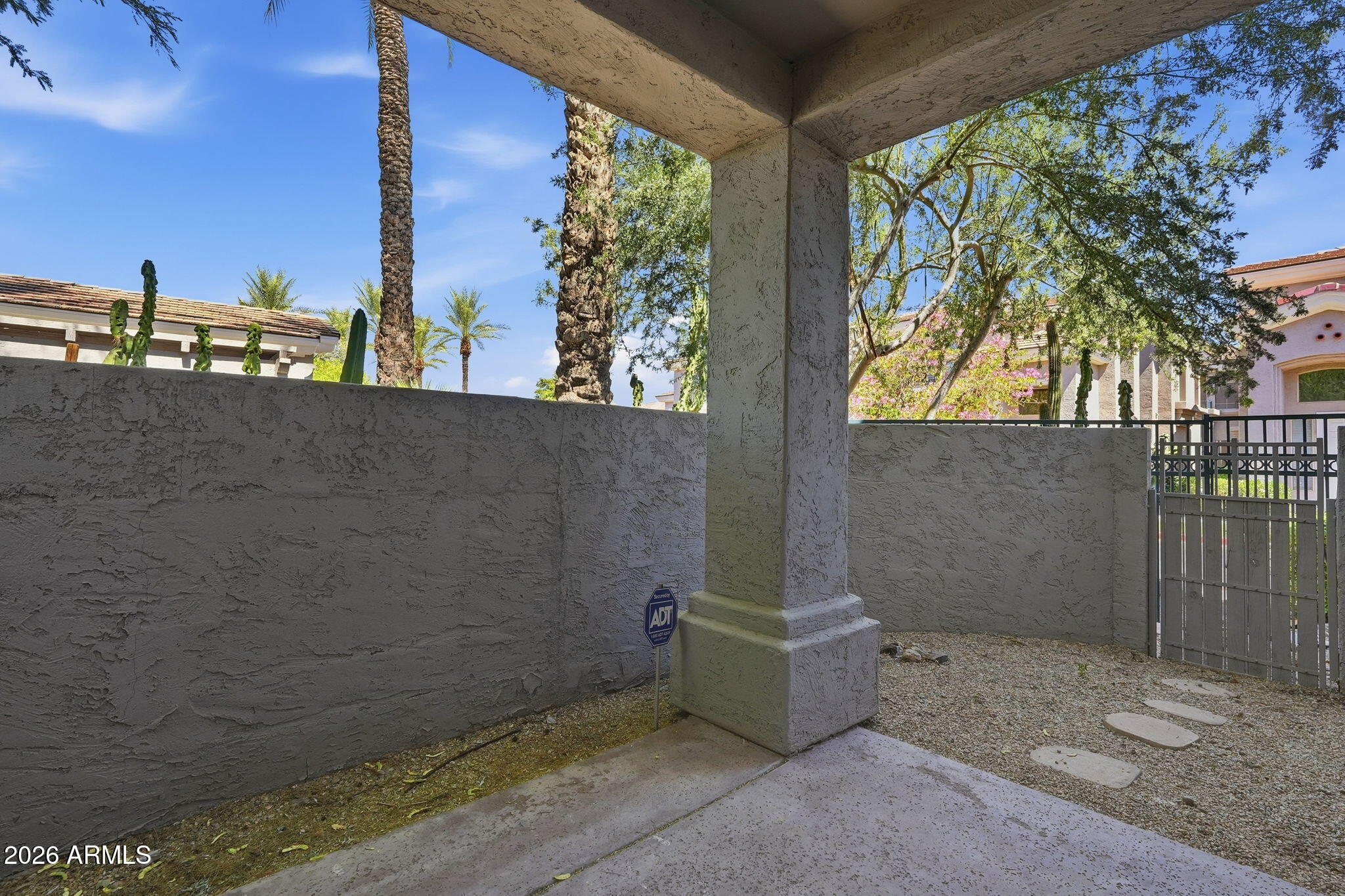 8180 E SHEA Boulevard 1006