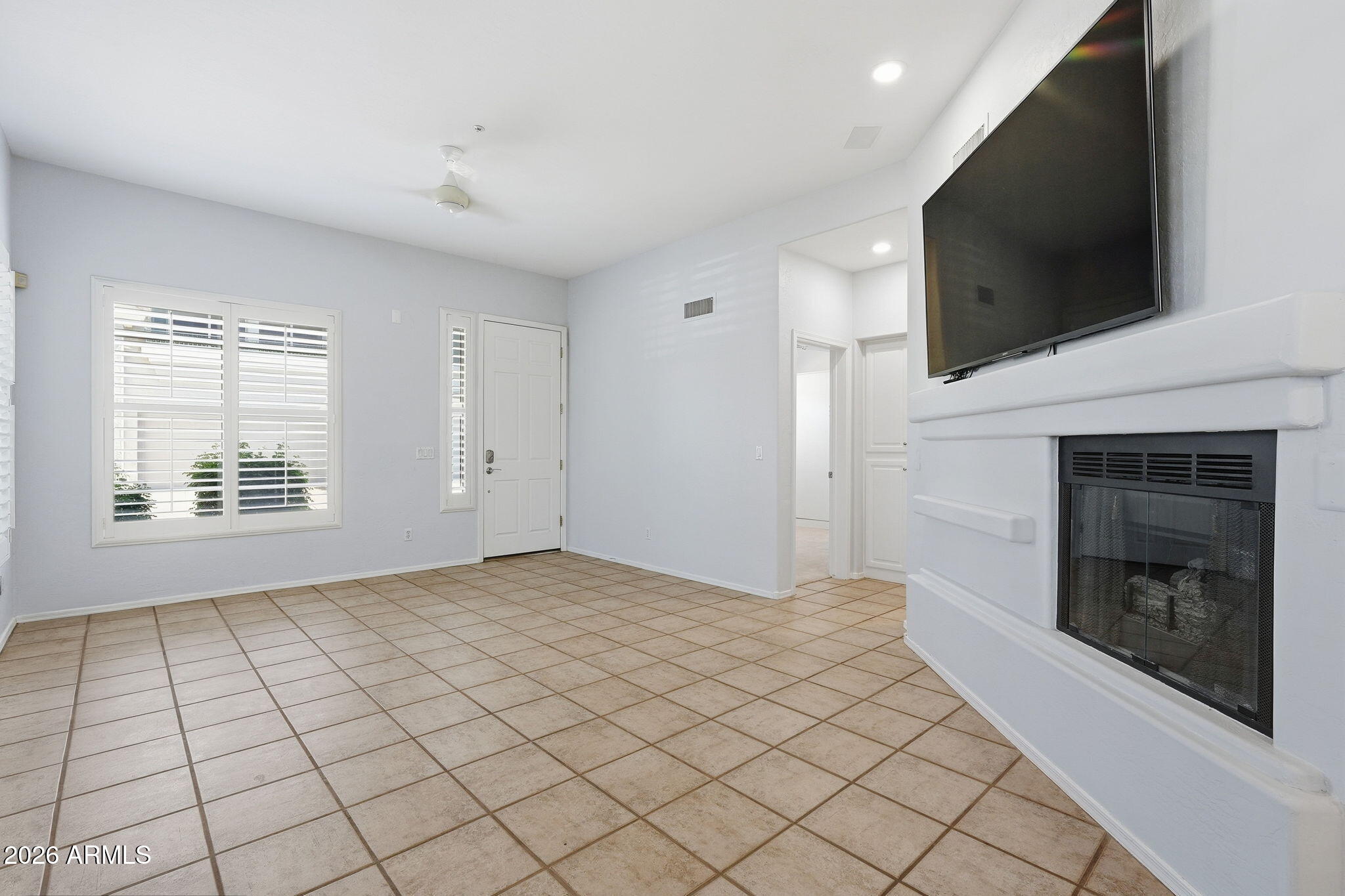 8180 E SHEA Boulevard 1006