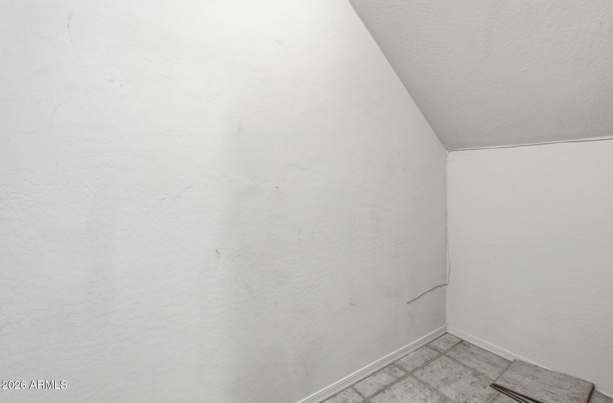8180 E SHEA Boulevard 1006