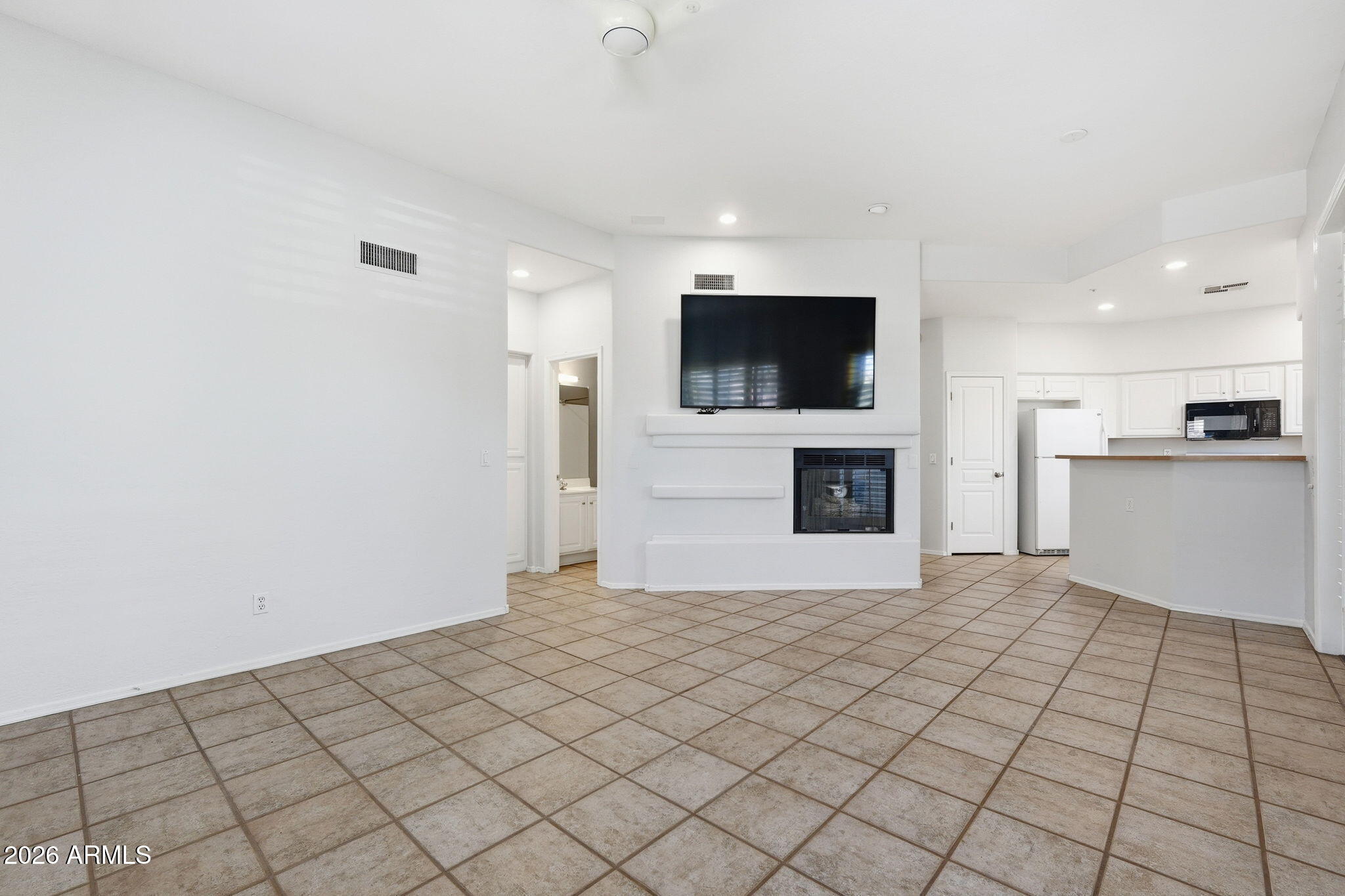 8180 E SHEA Boulevard 1006