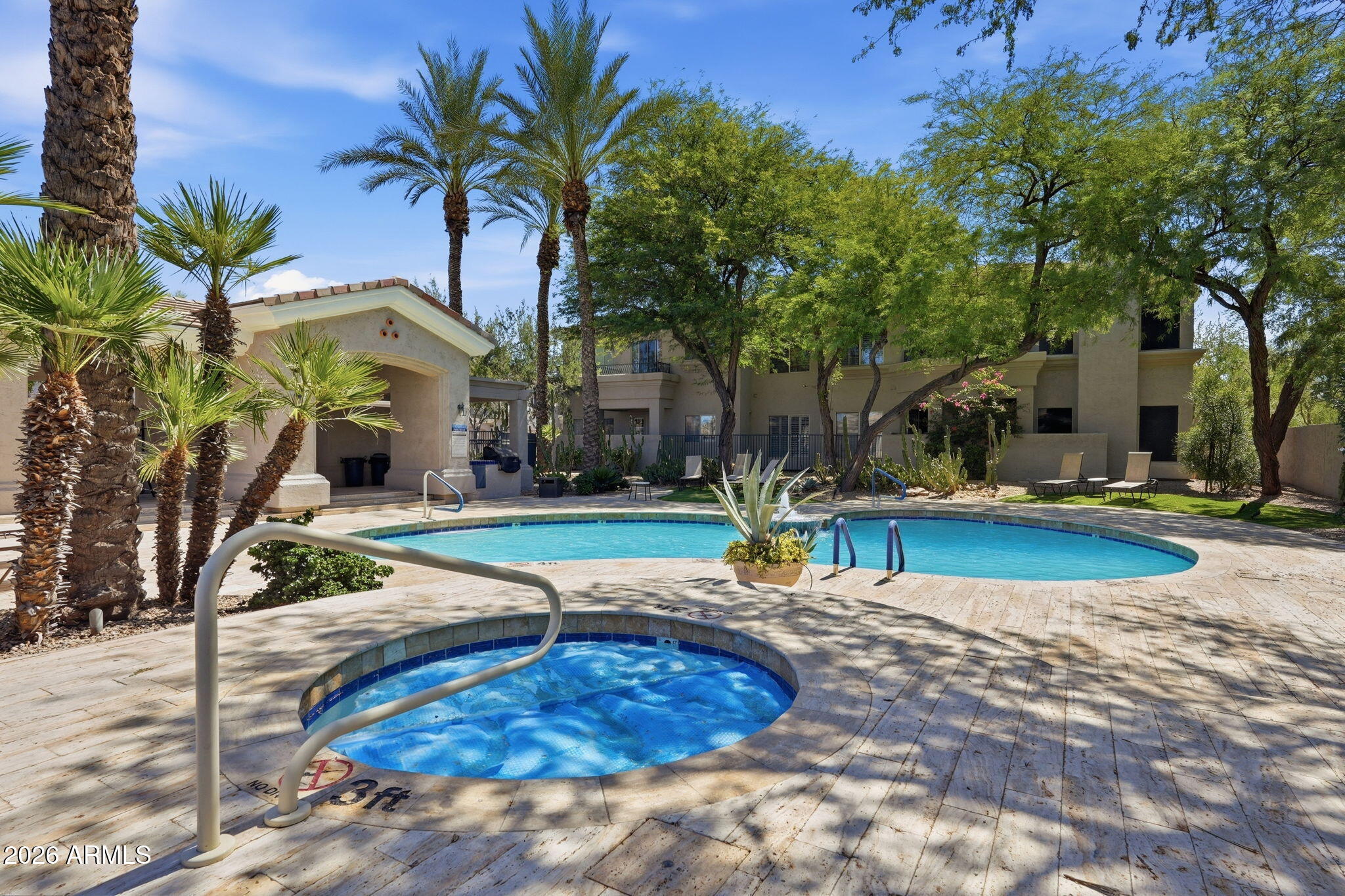 8180 E SHEA Boulevard 1006