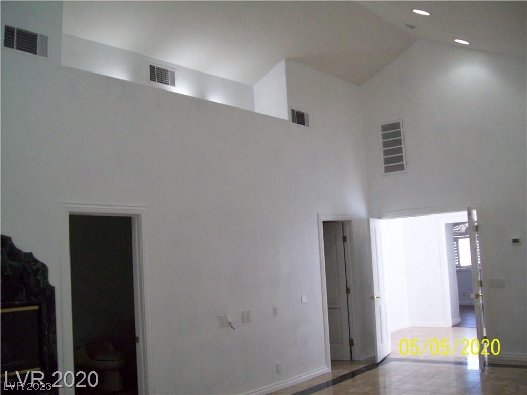 3047 Bel Air Drive