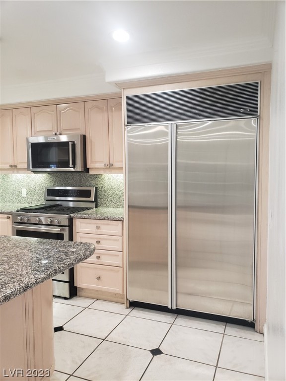 3047 Bel Air Drive