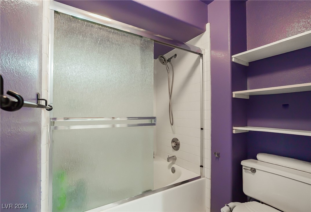 3125 North Buffalo Drive 2161