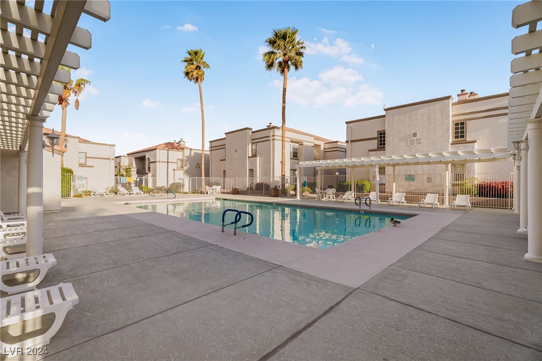 3125 North Buffalo Drive 2161