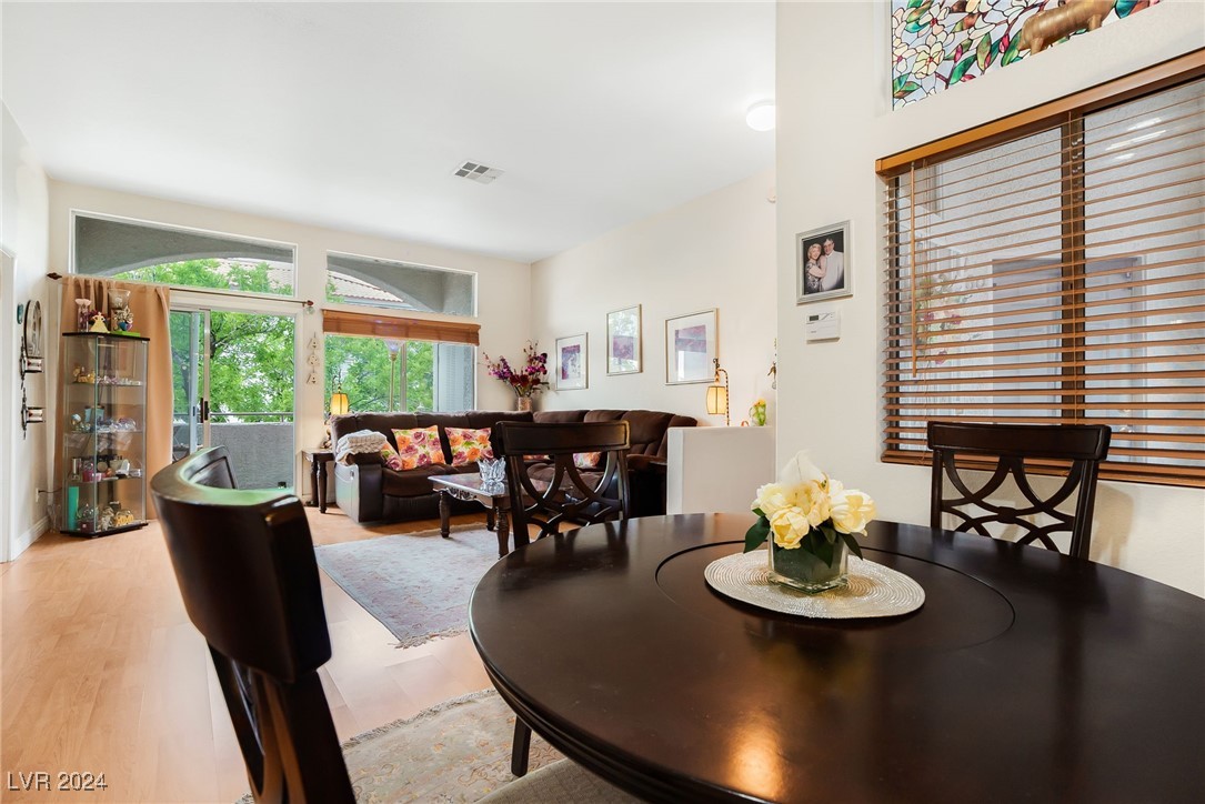 3125 North Buffalo Drive 2161