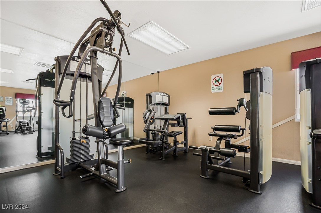 3125 North Buffalo Drive 2161