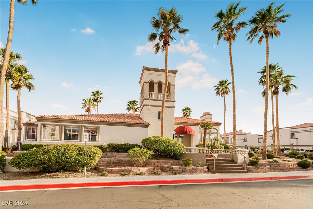 3125 North Buffalo Drive 2161