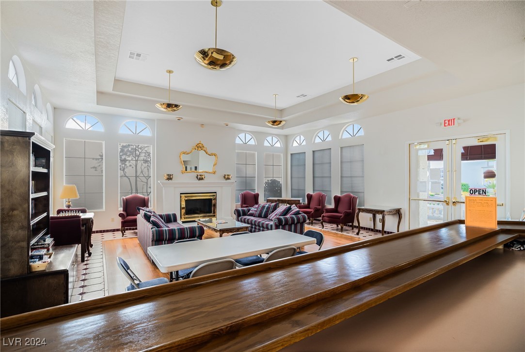 3125 North Buffalo Drive 2161