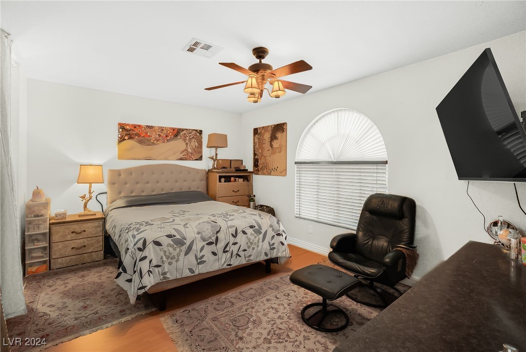 3125 North Buffalo Drive 2161