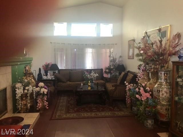 1009 Mosskag Court