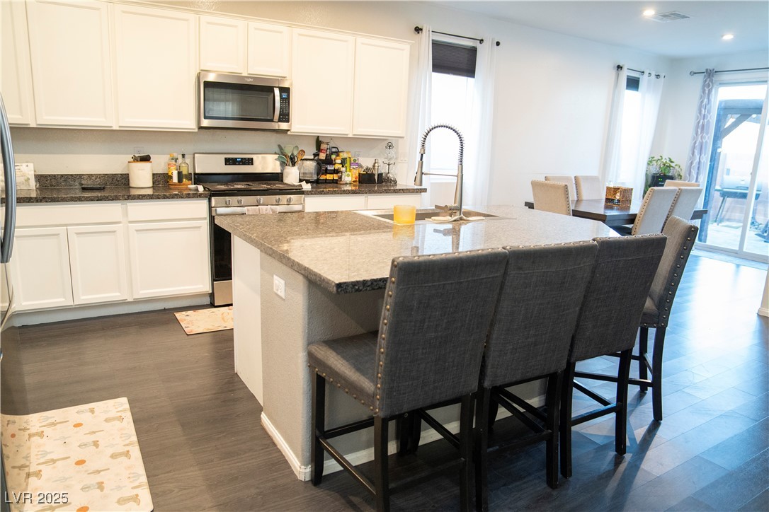 4178 Eagle Island Street