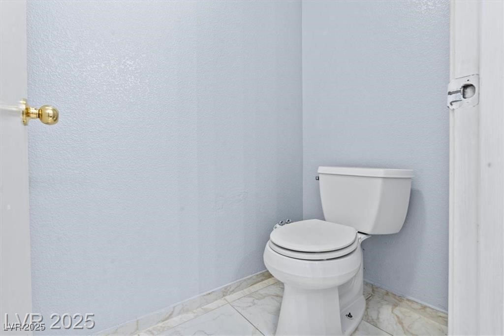 2419 Country Orchard Street