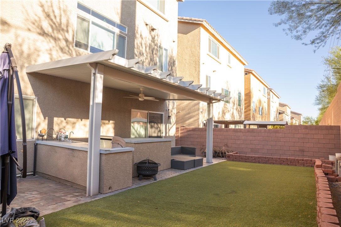 8525 Silver Coast Street