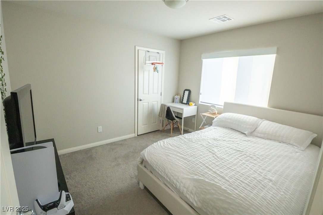 8525 Silver Coast Street