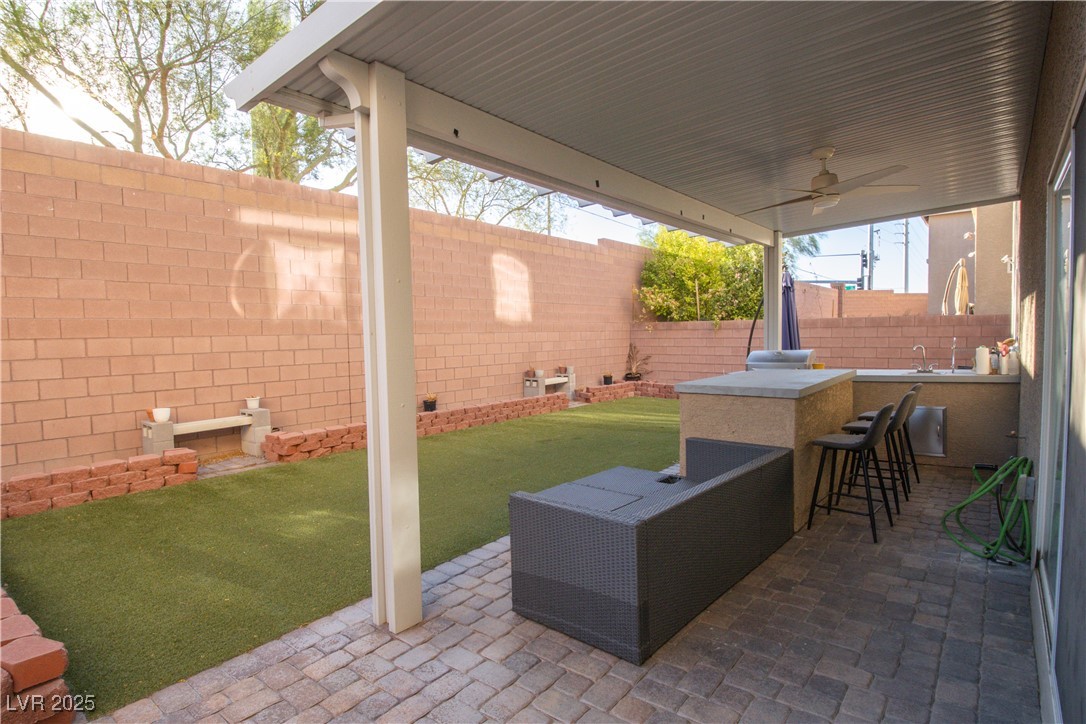 8525 Silver Coast Street