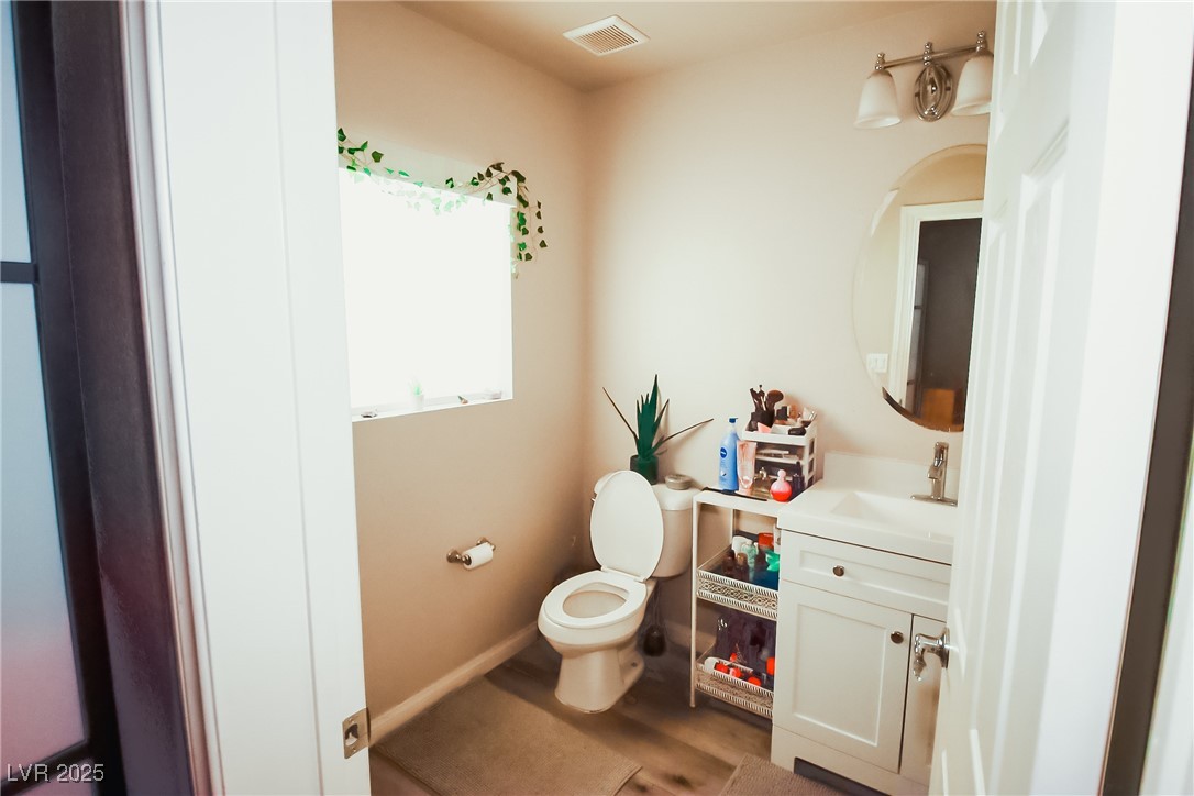 8525 Silver Coast Street